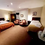 Jbs Bar & Guest Accommodation