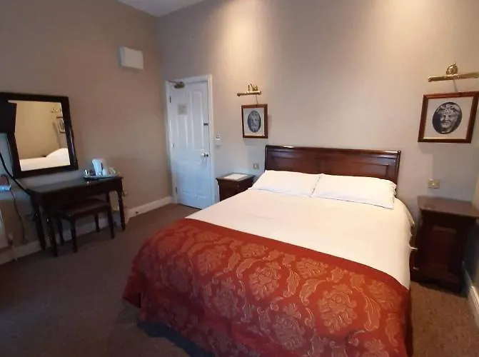 Jbs Bar & Guest Accommodation